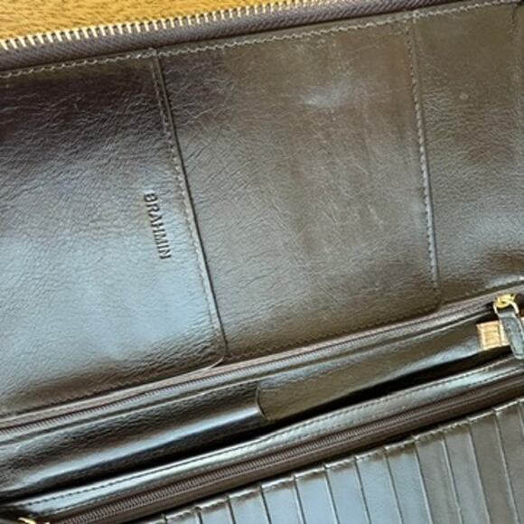 BRAHMIN Skylar Wristlet Wallet Blue Gold Croc Embossed Leather Zip Organizer EUC